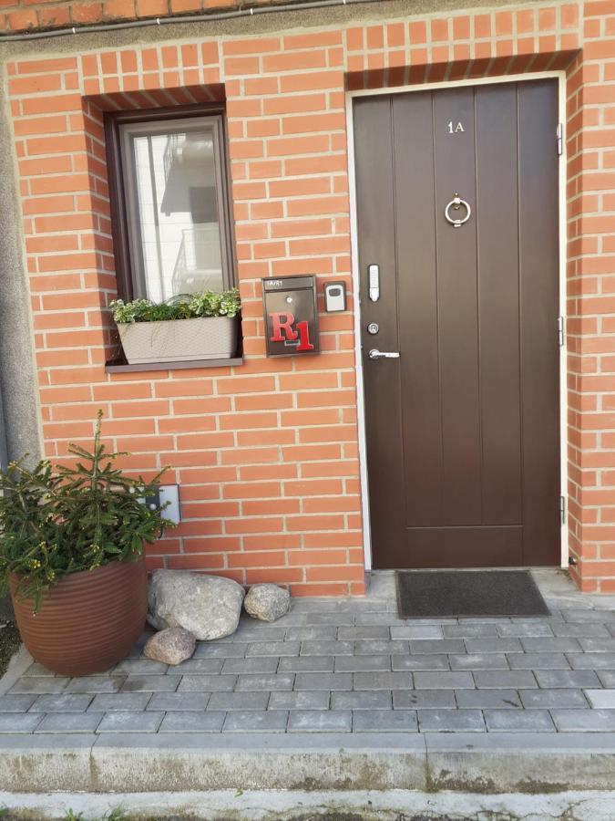 Old Town Apartment With A Separate Entrance คอนัส ภายนอก รูปภาพ
